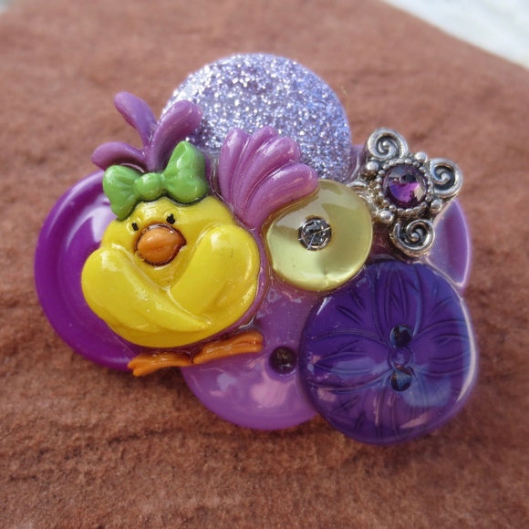 Collage Pins - Picture 5 of 5